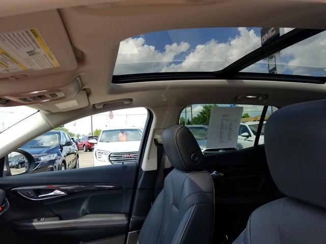 used 2022 Buick Envision car, priced at $31,900