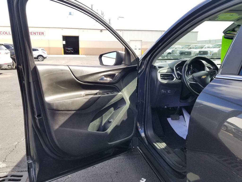 used 2023 Chevrolet Equinox car, priced at $18,936