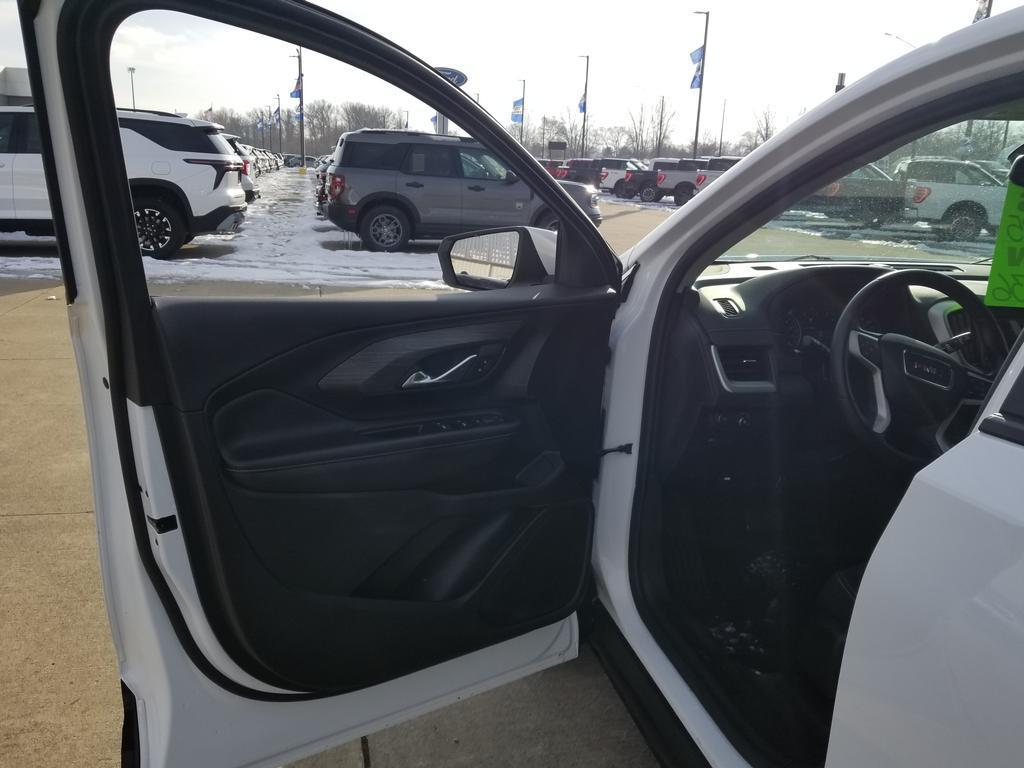 used 2023 GMC Terrain car, priced at $18,936
