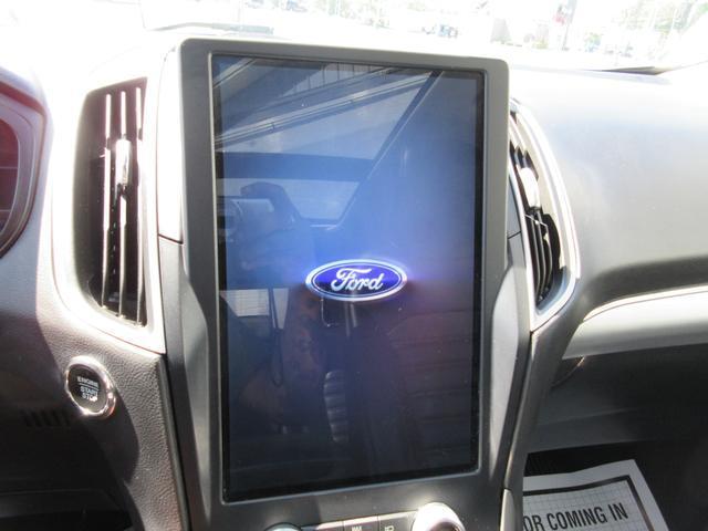 used 2022 Ford Edge car, priced at $31,936