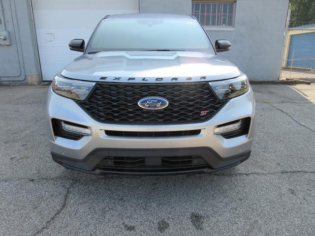 used 2022 Ford Explorer car, priced at $39,936