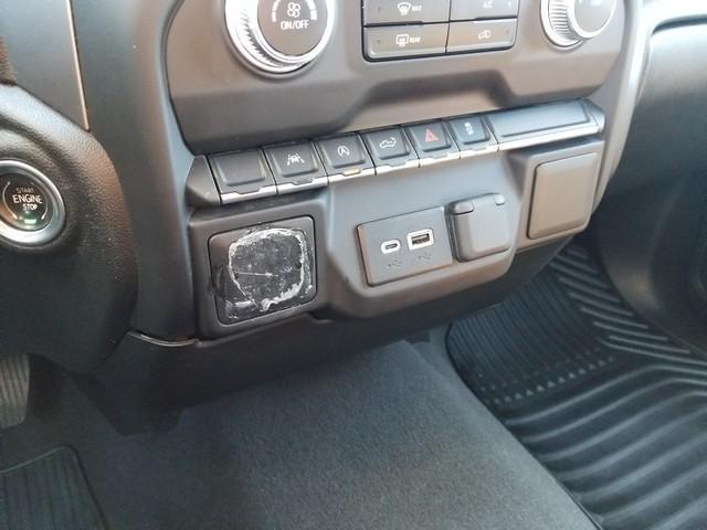 used 2023 GMC Sierra 1500 car, priced at $32,900