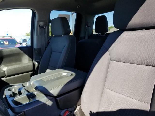 used 2023 GMC Sierra 1500 car, priced at $32,900