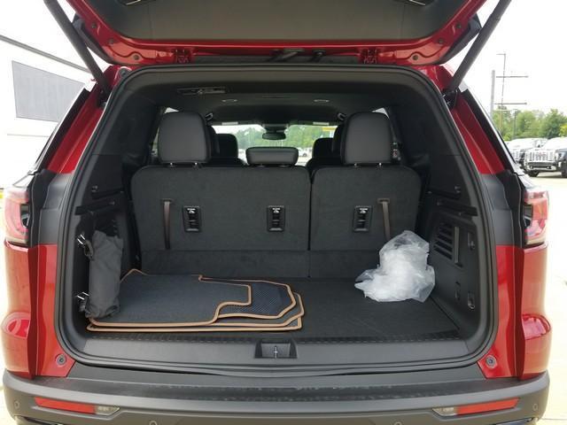 new 2025 GMC Acadia car, priced at $52,570