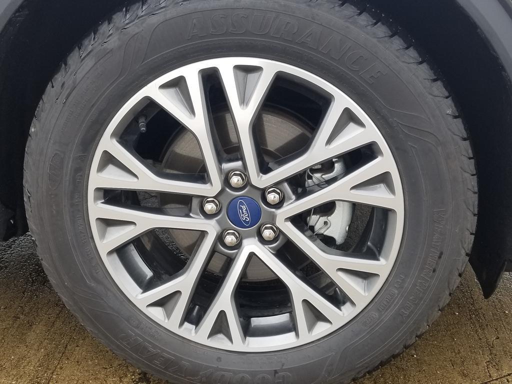 used 2020 Ford Escape car, priced at $18,900