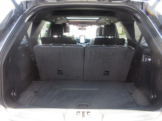 used 2022 Ford Explorer car, priced at $39,936