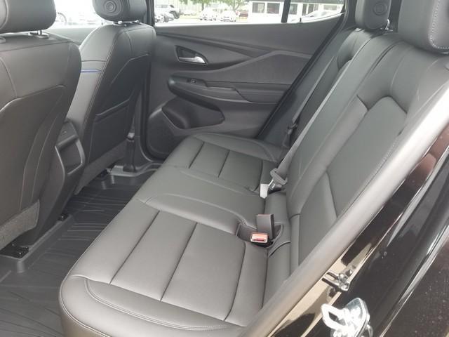 new 2025 Buick Envista car