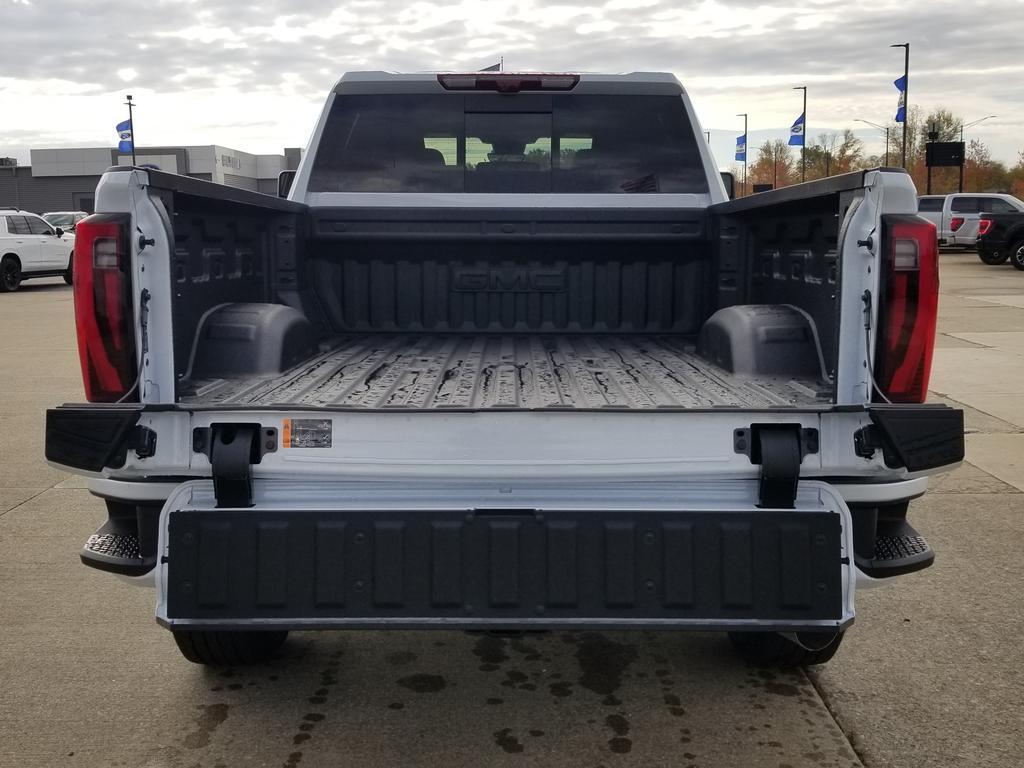 new 2026 GMC Sierra 2500 car