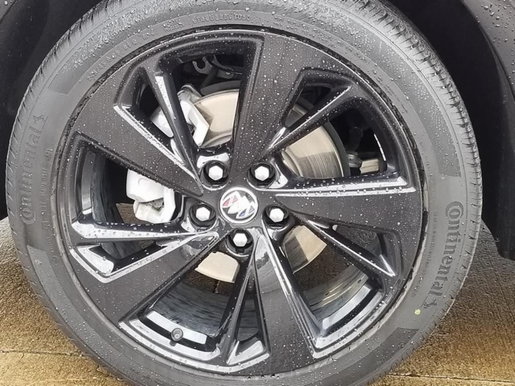 used 2022 Buick Envision car, priced at $28,900