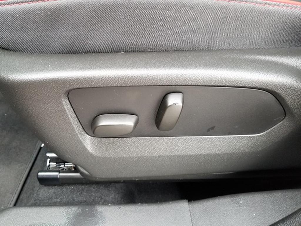 used 2022 Buick Envision car, priced at $28,900