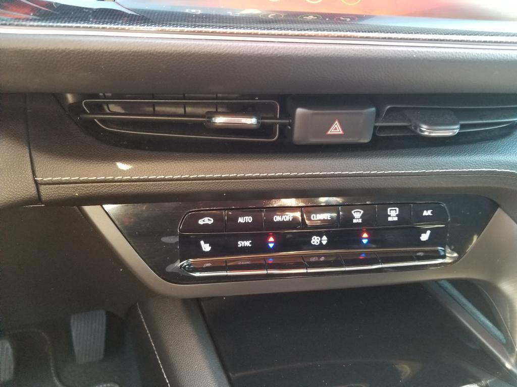 used 2021 Buick Envision car, priced at $24,900