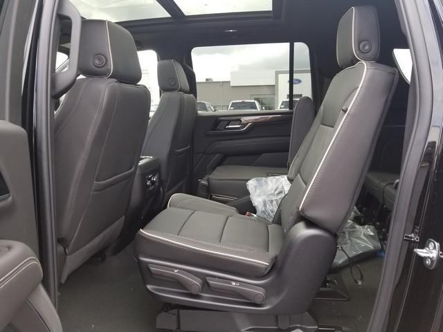 new 2025 GMC Yukon XL car, priced at $78,842