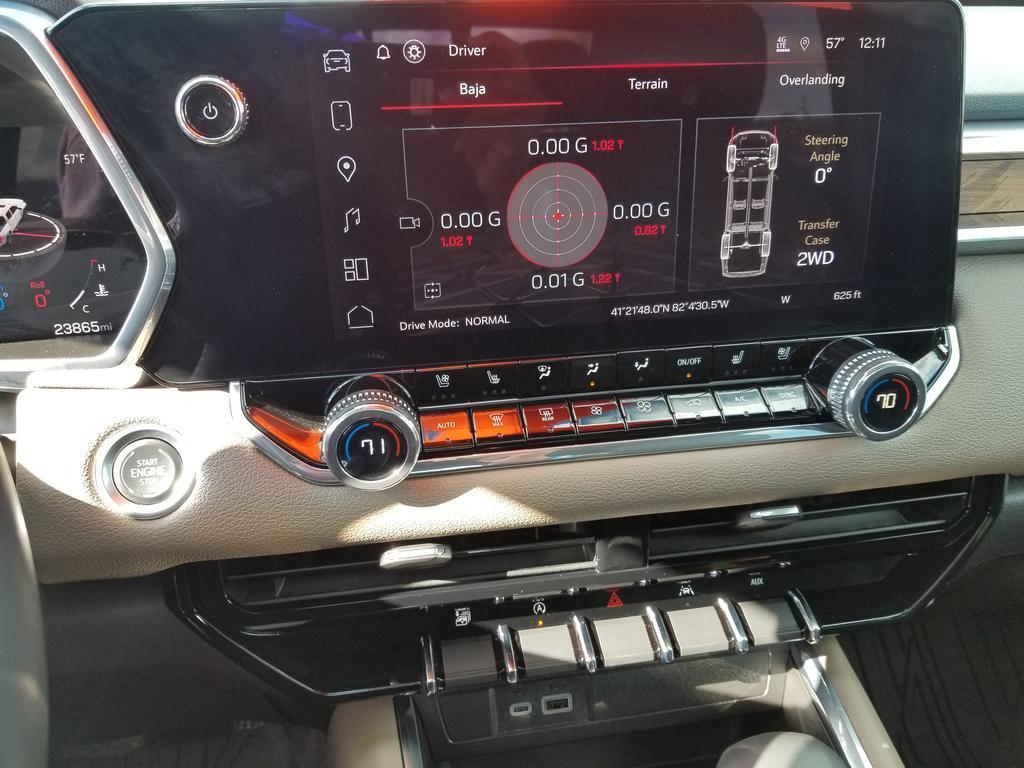 used 2024 GMC Canyon car, priced at $46,900