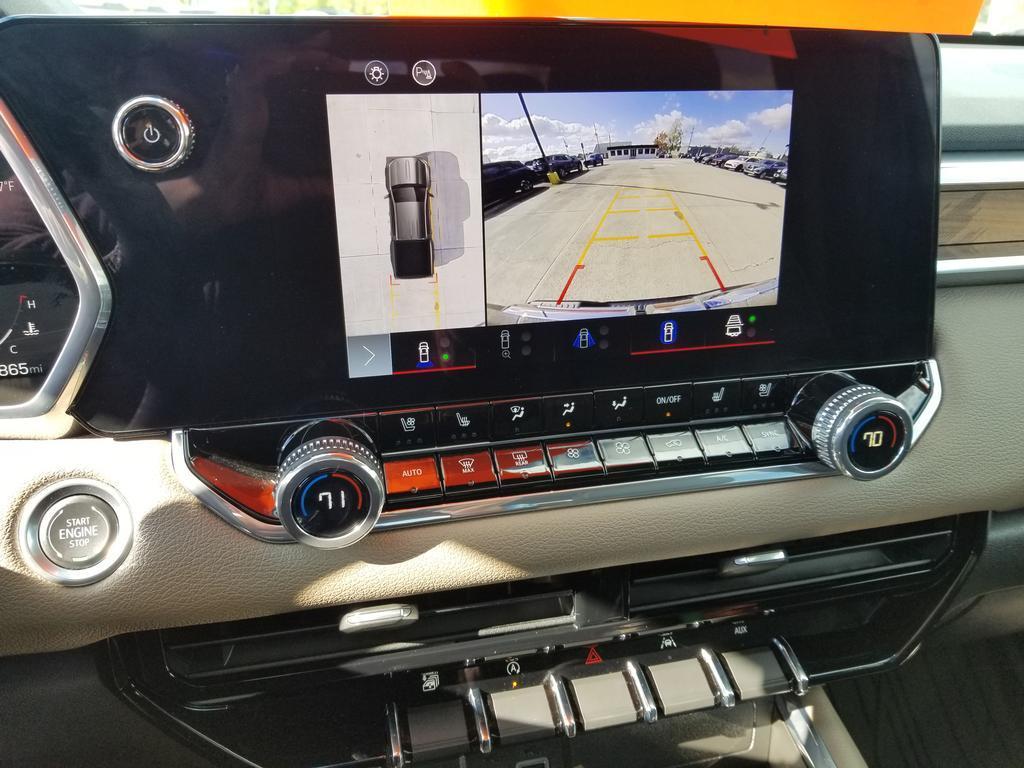 used 2024 GMC Canyon car, priced at $46,900