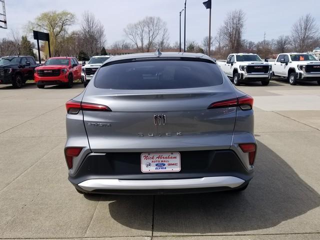 new 2025 Buick Envista car, priced at $26,422