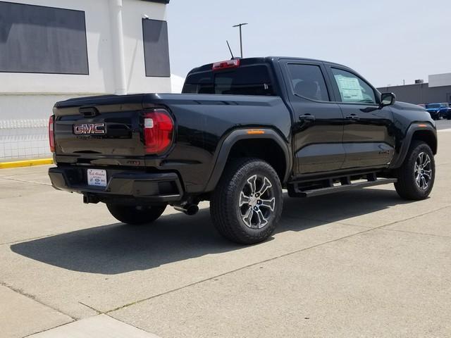 new 2025 GMC Canyon car