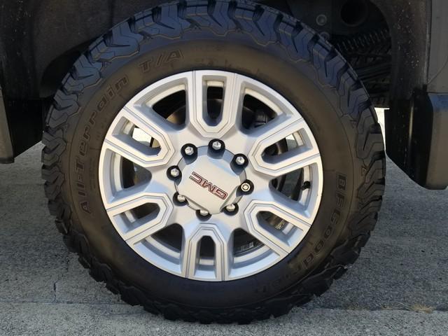 used 2022 GMC Sierra 2500 car, priced at $41,900
