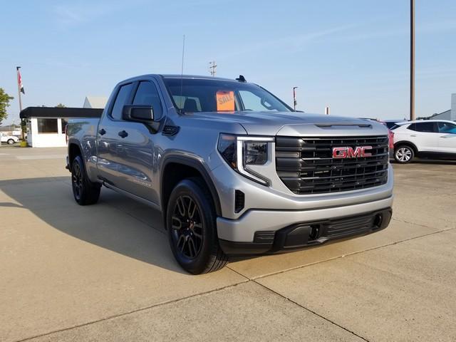 used 2023 GMC Sierra 1500 car, priced at $41,900