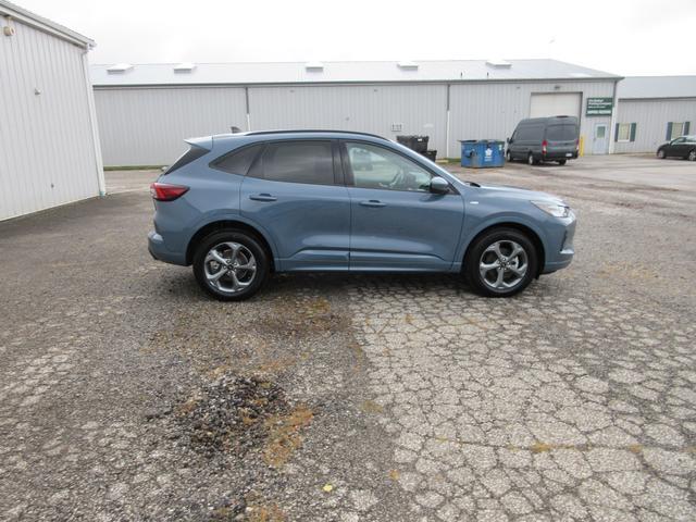 used 2023 Ford Escape car, priced at $29,936