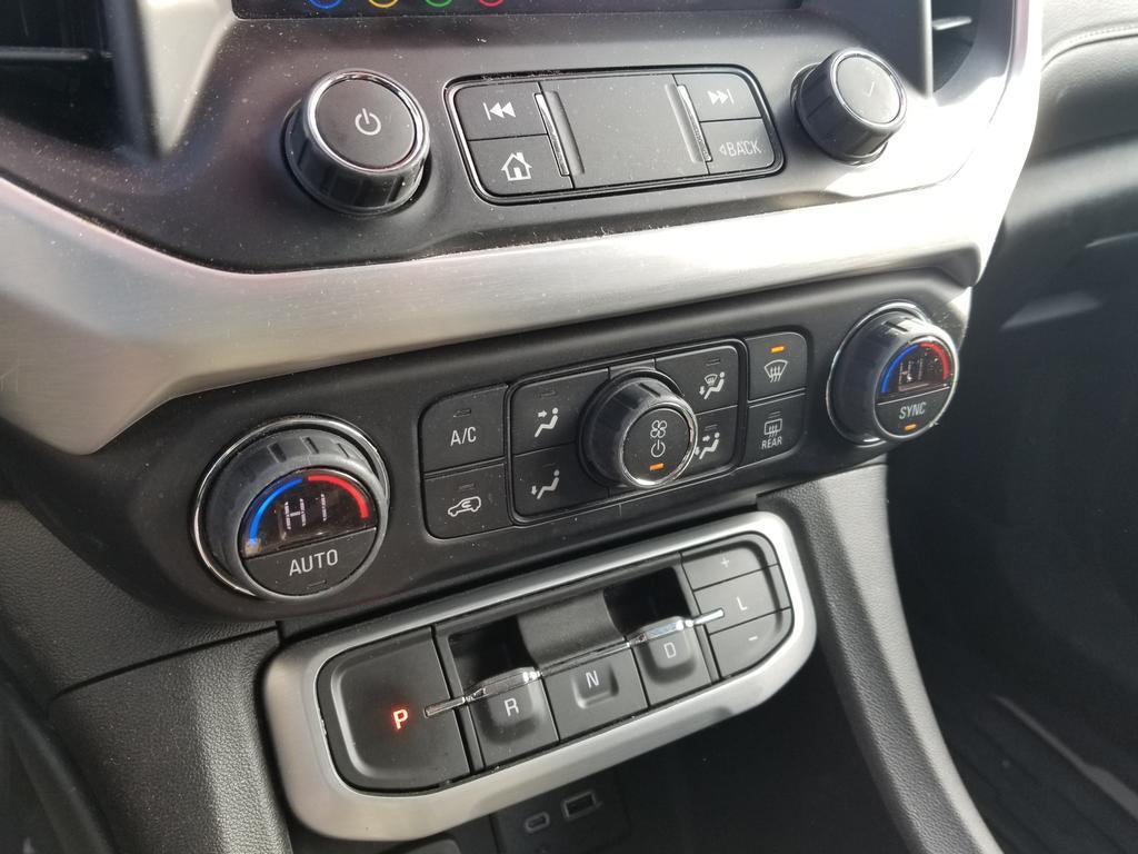 used 2022 GMC Acadia car, priced at $26,900