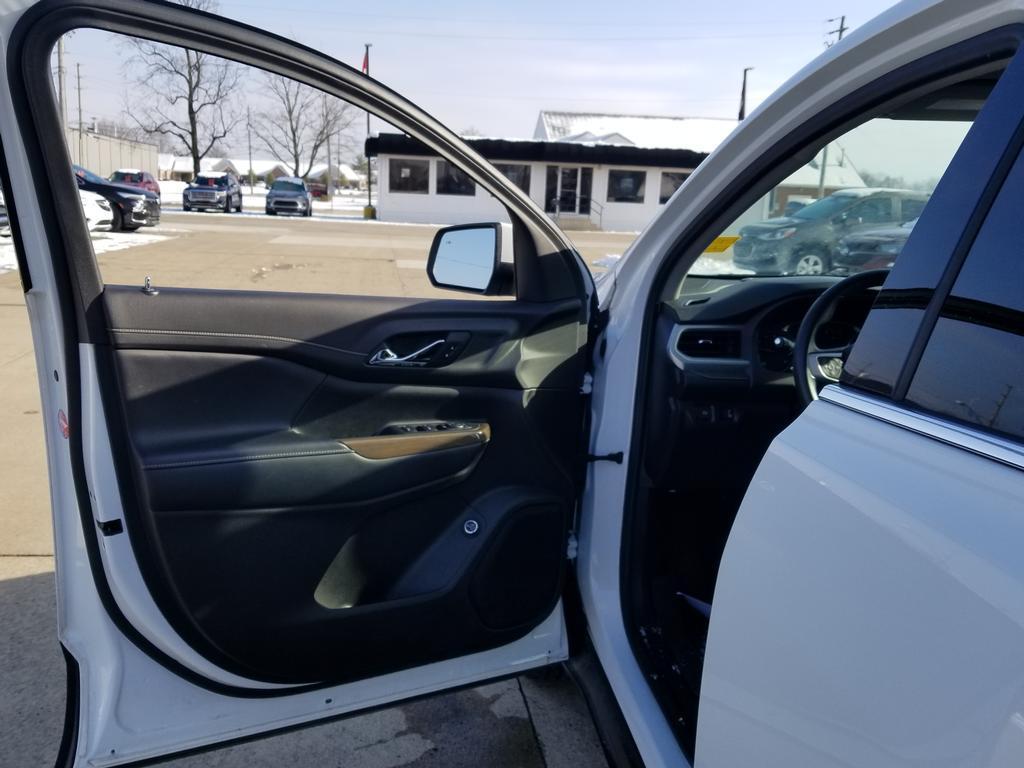 used 2022 GMC Acadia car, priced at $26,900