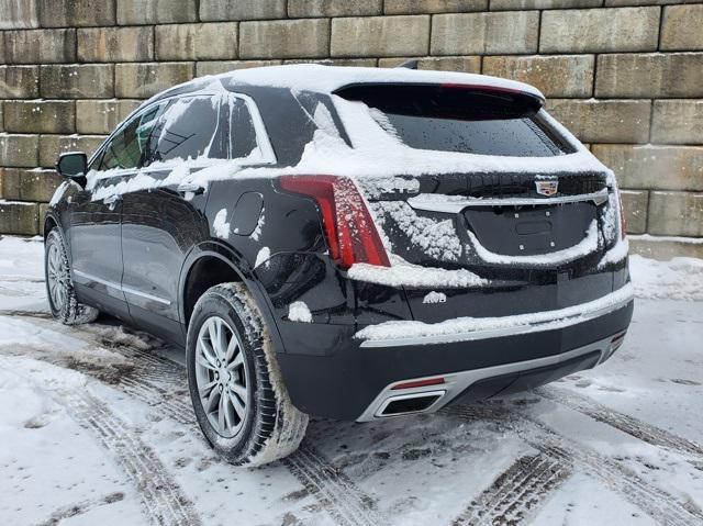 used 2022 Cadillac XT5 car, priced at $32,279