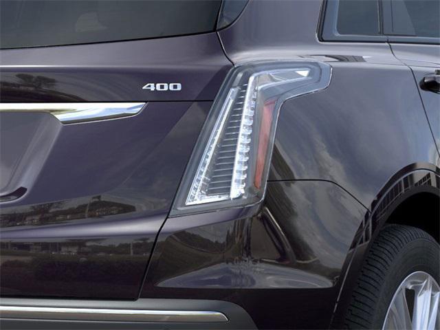 new 2025 Cadillac XT5 car, priced at $52,695