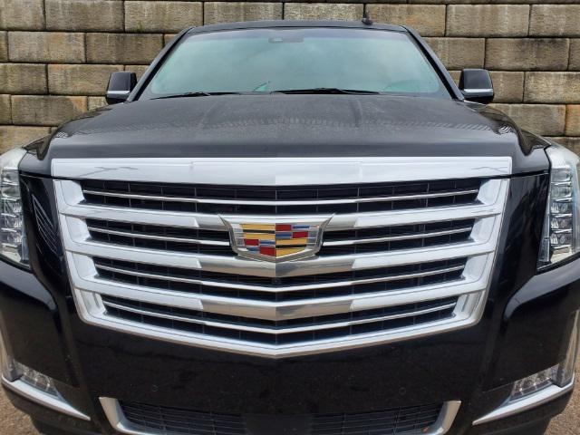 used 2017 Cadillac Escalade car, priced at $31,810