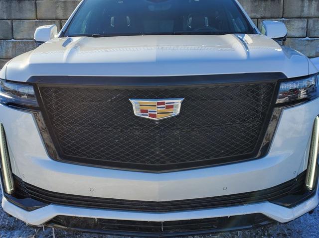 used 2022 Cadillac Escalade car, priced at $75,954