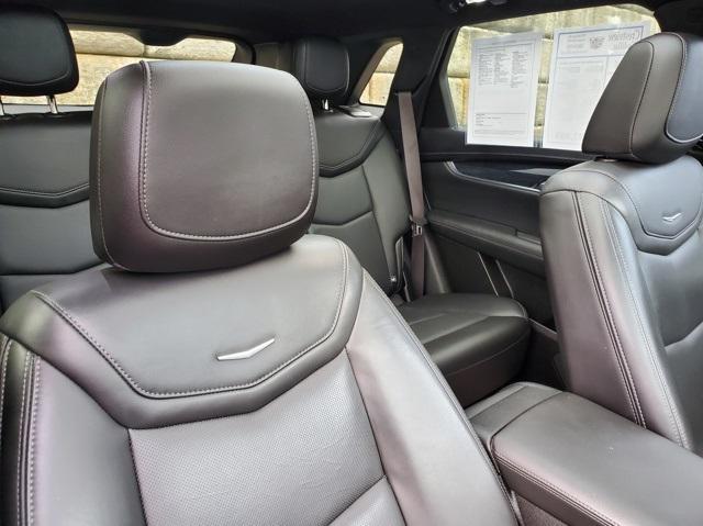 used 2022 Cadillac XT5 car, priced at $32,974