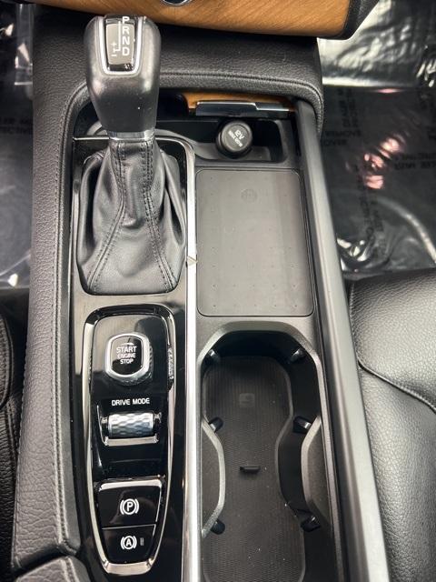 used 2021 Volvo XC90 car, priced at $31,500
