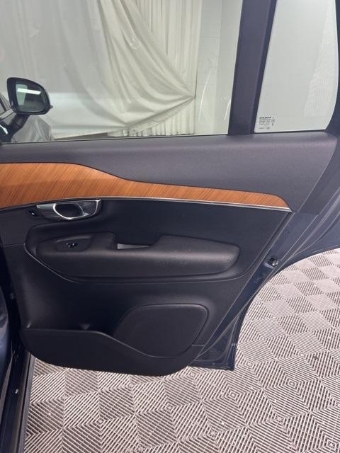 used 2021 Volvo XC90 car, priced at $31,500