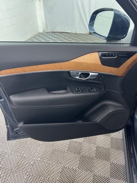used 2021 Volvo XC90 car, priced at $31,500
