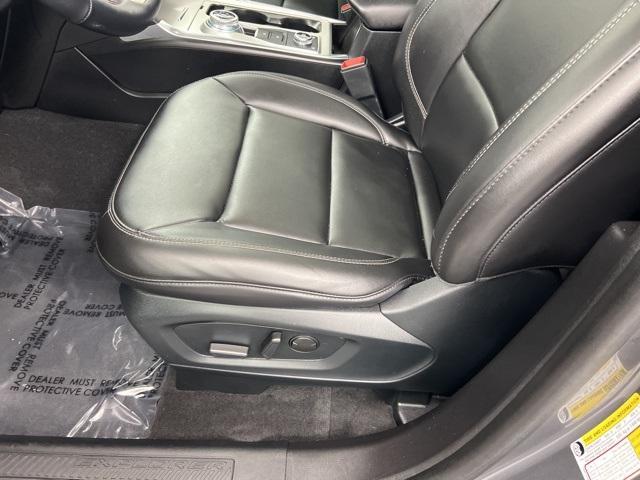 used 2022 Ford Explorer car, priced at $28,900