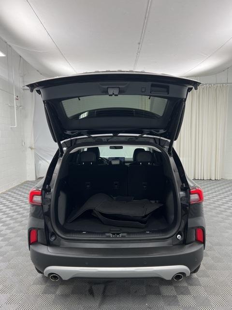 used 2023 Ford Escape car, priced at $26,900