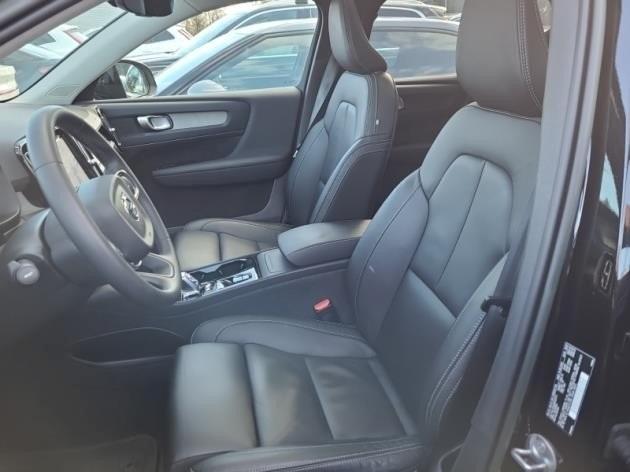 used 2023 Volvo XC40 car, priced at $31,500