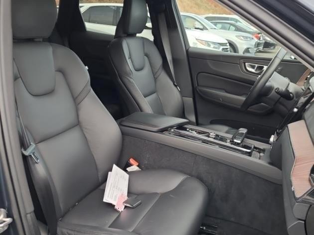 used 2023 Volvo XC60 car, priced at $35,750