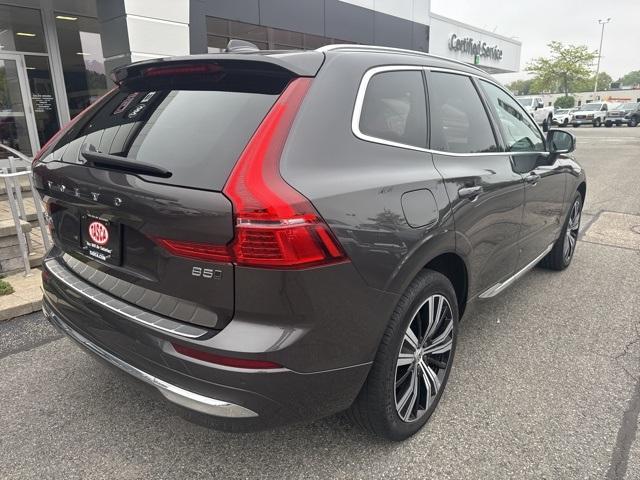 used 2022 Volvo XC60 car, priced at $32,900
