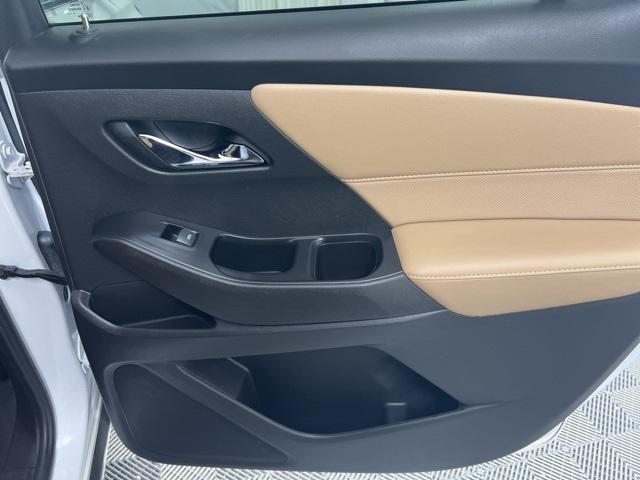 used 2023 Chevrolet Traverse car, priced at $37,500