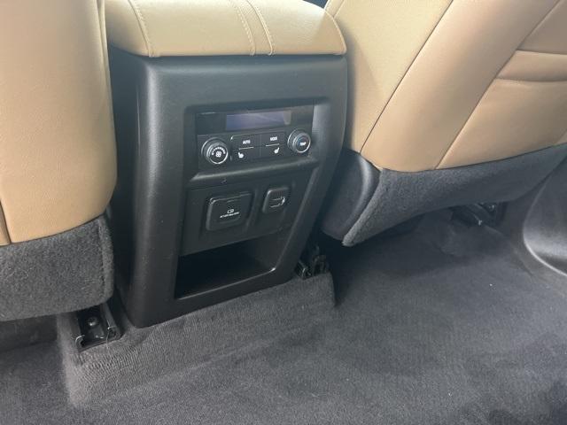 used 2023 Chevrolet Traverse car, priced at $37,500