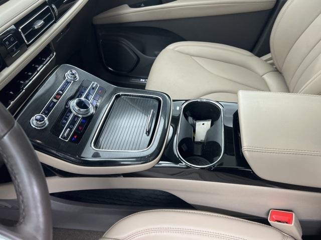 used 2023 Lincoln Nautilus car, priced at $41,900