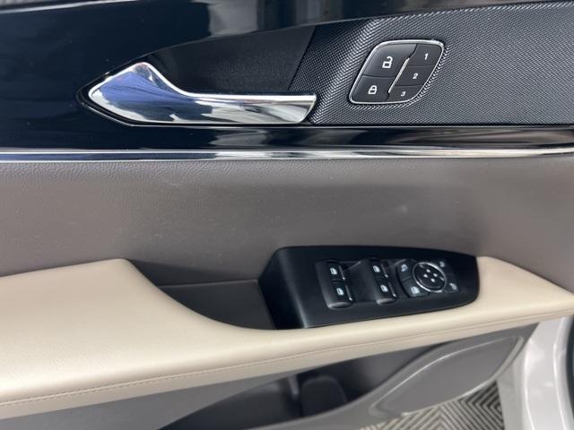 used 2023 Lincoln Nautilus car, priced at $41,900