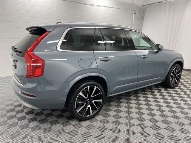 used 2022 Volvo XC90 car, priced at $34,500