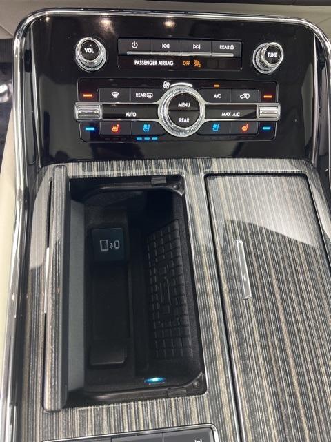 used 2023 Lincoln Navigator L car, priced at $86,900