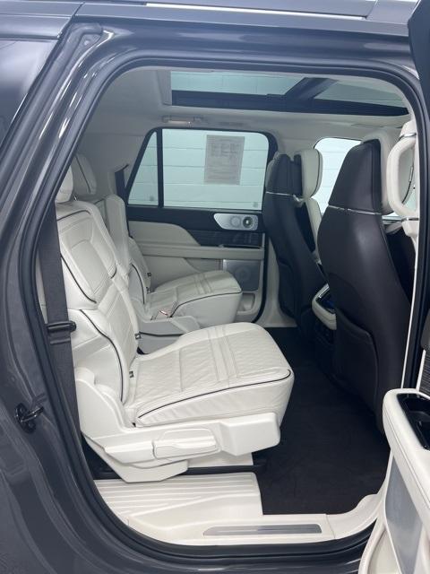 used 2023 Lincoln Navigator L car, priced at $86,900