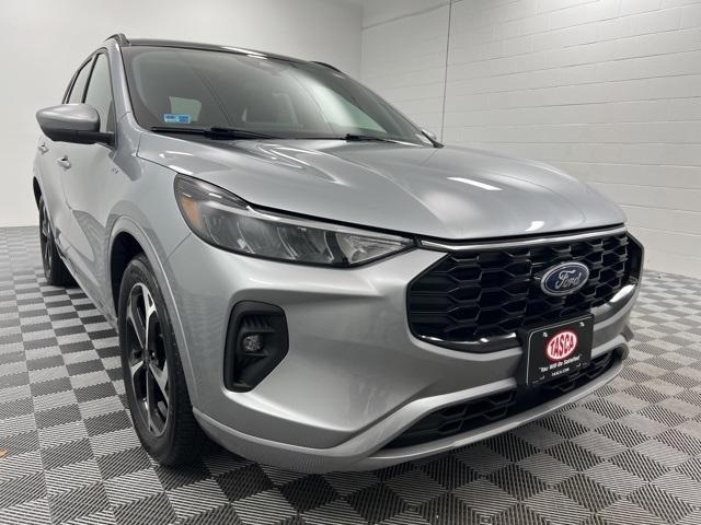 used 2023 Ford Escape car, priced at $27,500