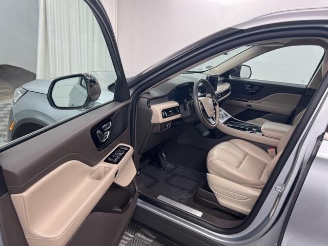 used 2022 Lincoln Aviator car, priced at $36,900