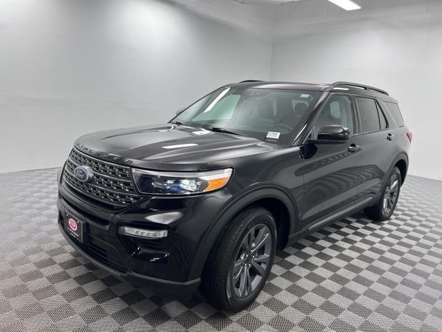 used 2022 Ford Explorer car, priced at $33,500