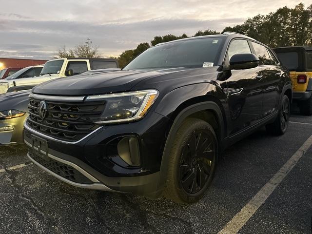 used 2024 Volkswagen Atlas Cross Sport car, priced at $32,900