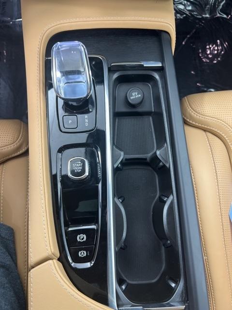 used 2023 Volvo XC90 Recharge Plug-In Hybrid car, priced at $55,000